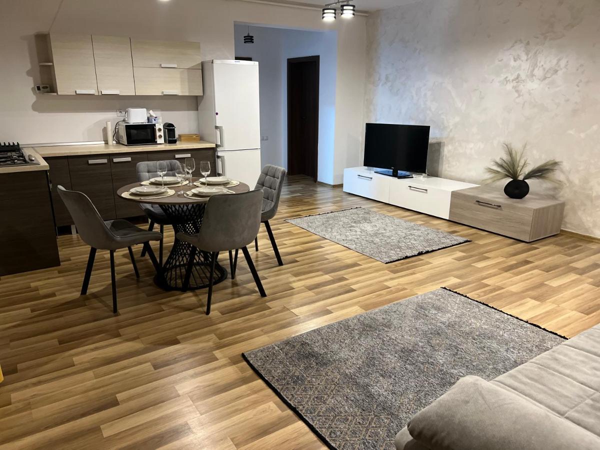 Helix Apartaments ซีบิว ภายนอก รูปภาพ