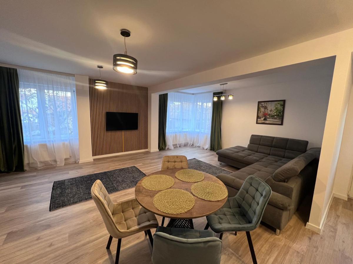 Helix Apartaments ซีบิว ภายนอก รูปภาพ