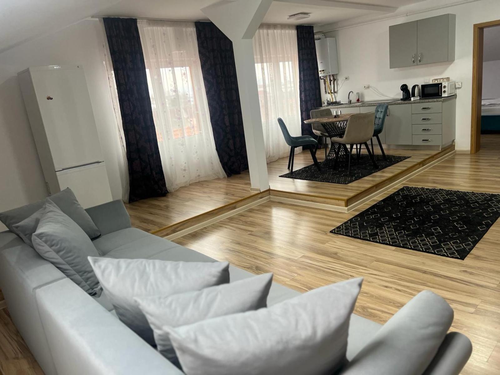 Helix Apartaments ซีบิว ภายนอก รูปภาพ