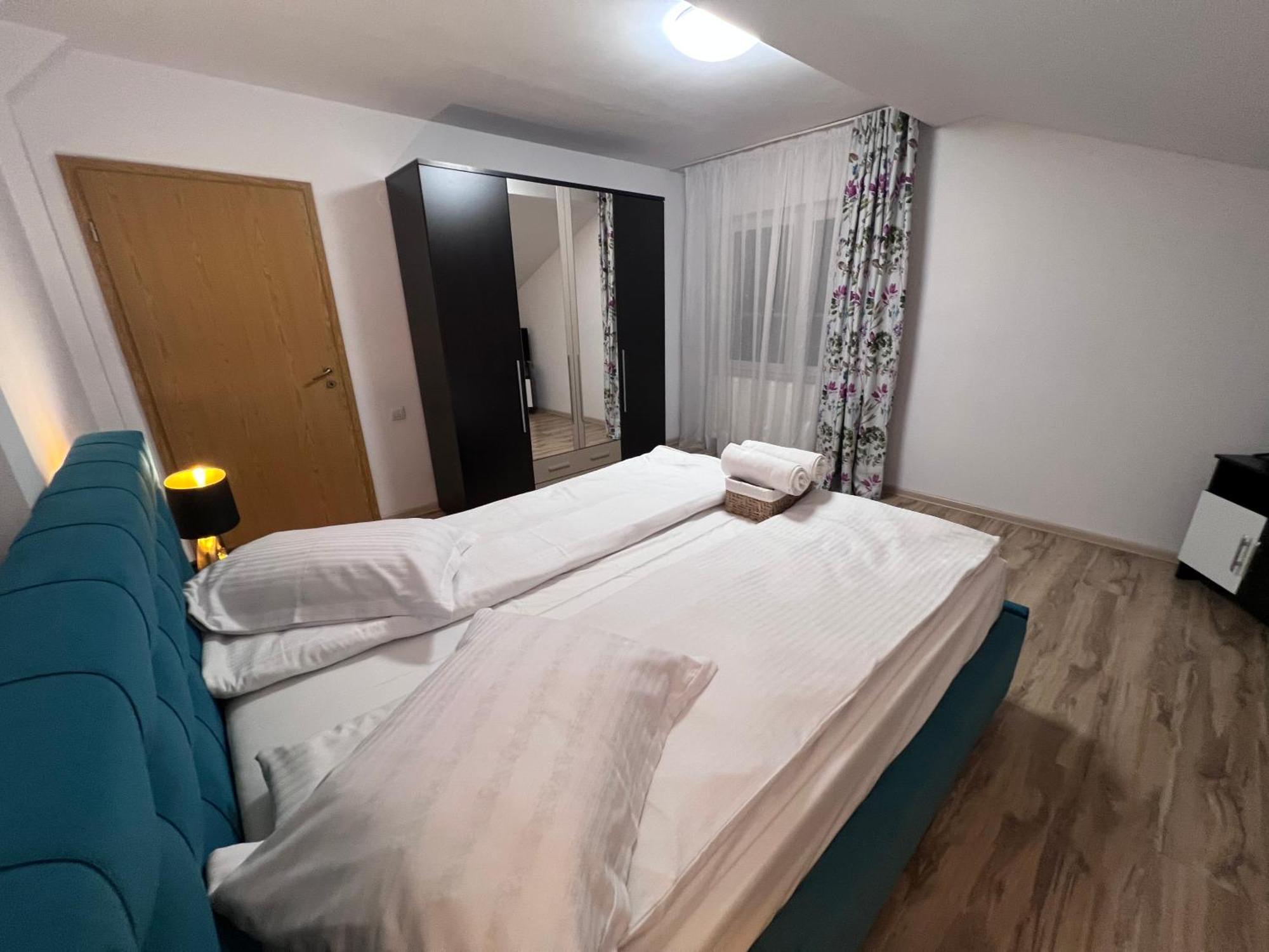 Helix Apartaments ซีบิว ภายนอก รูปภาพ